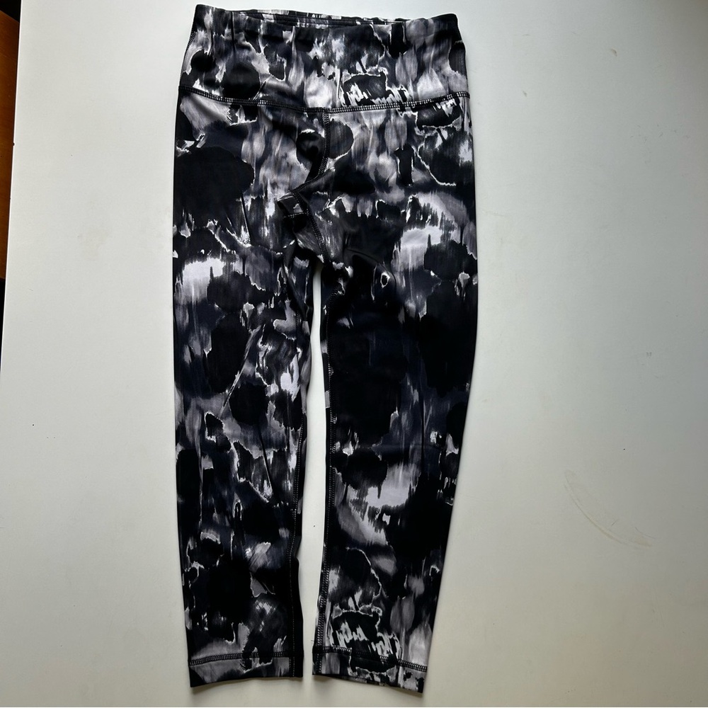 90 DEGREE BY REFLEX WOMEN'S CROPPED LEGGINGS SIZE XS